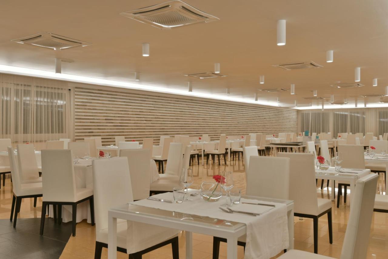 Paestum Inn Beach Resort מראה חיצוני תמונה
