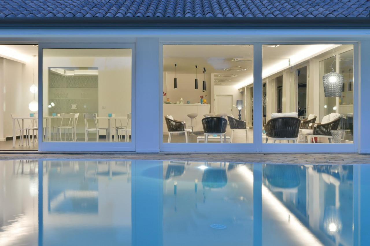 Paestum Inn Beach Resort מראה חיצוני תמונה