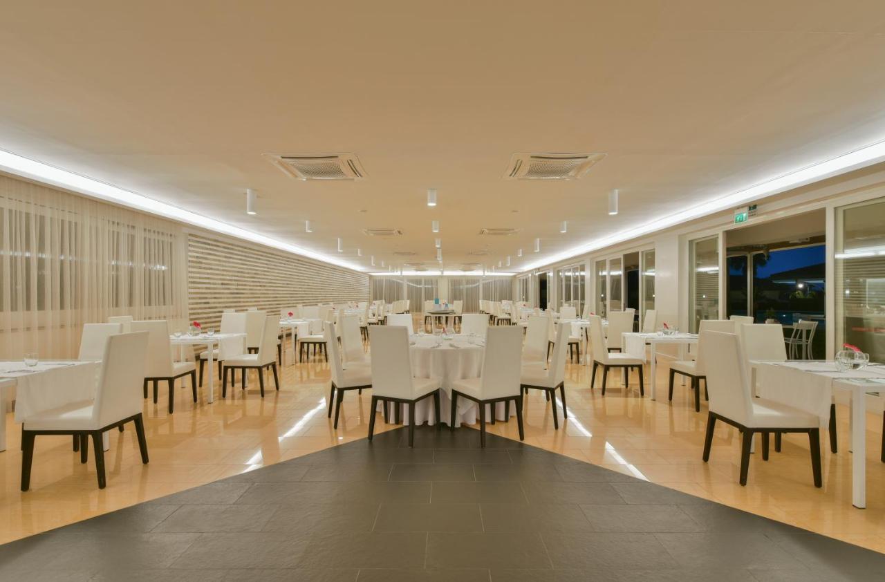 Paestum Inn Beach Resort מראה חיצוני תמונה