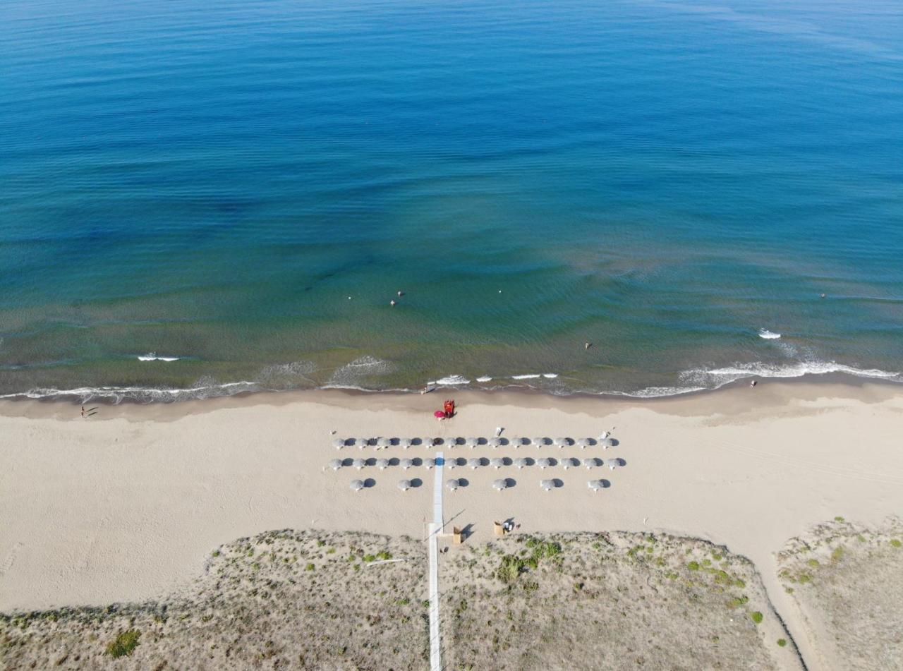 Paestum Inn Beach Resort מראה חיצוני תמונה