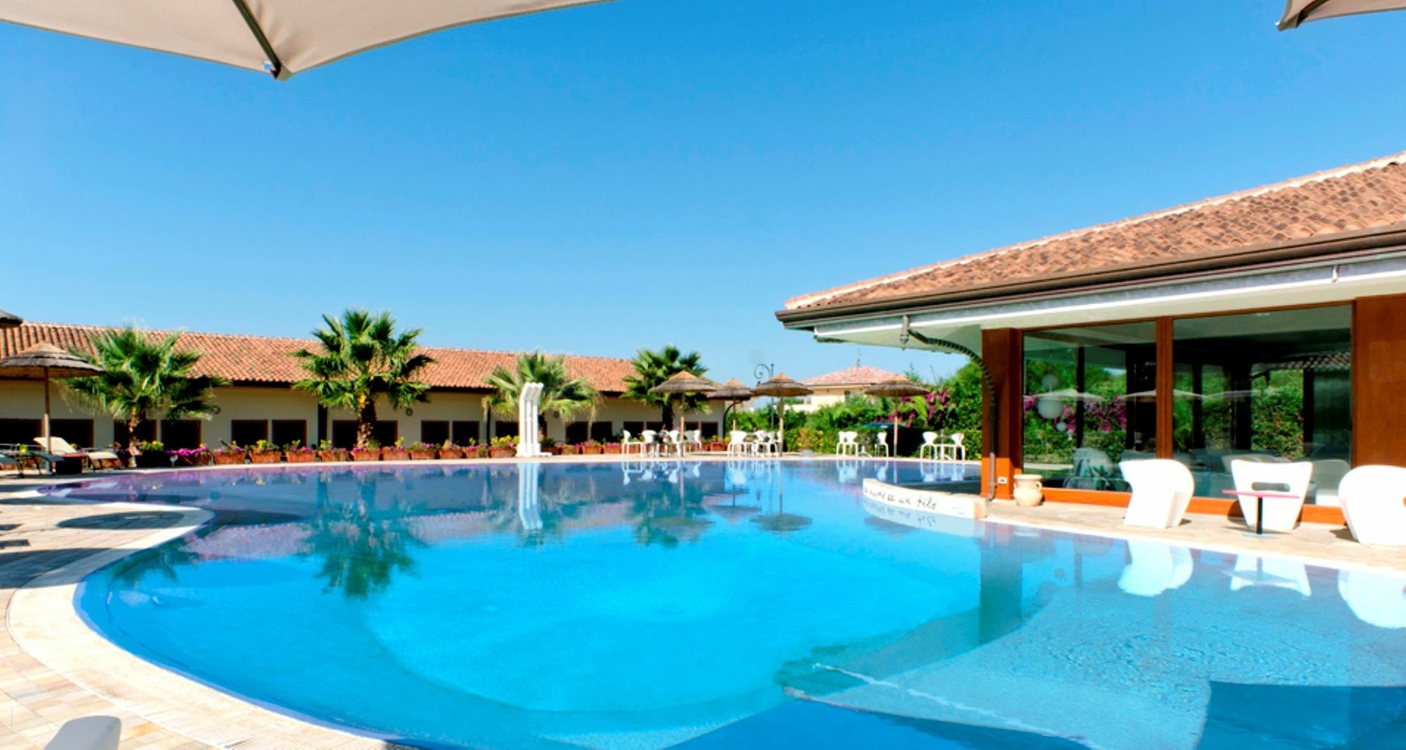 Paestum Inn Beach Resort מראה חיצוני תמונה