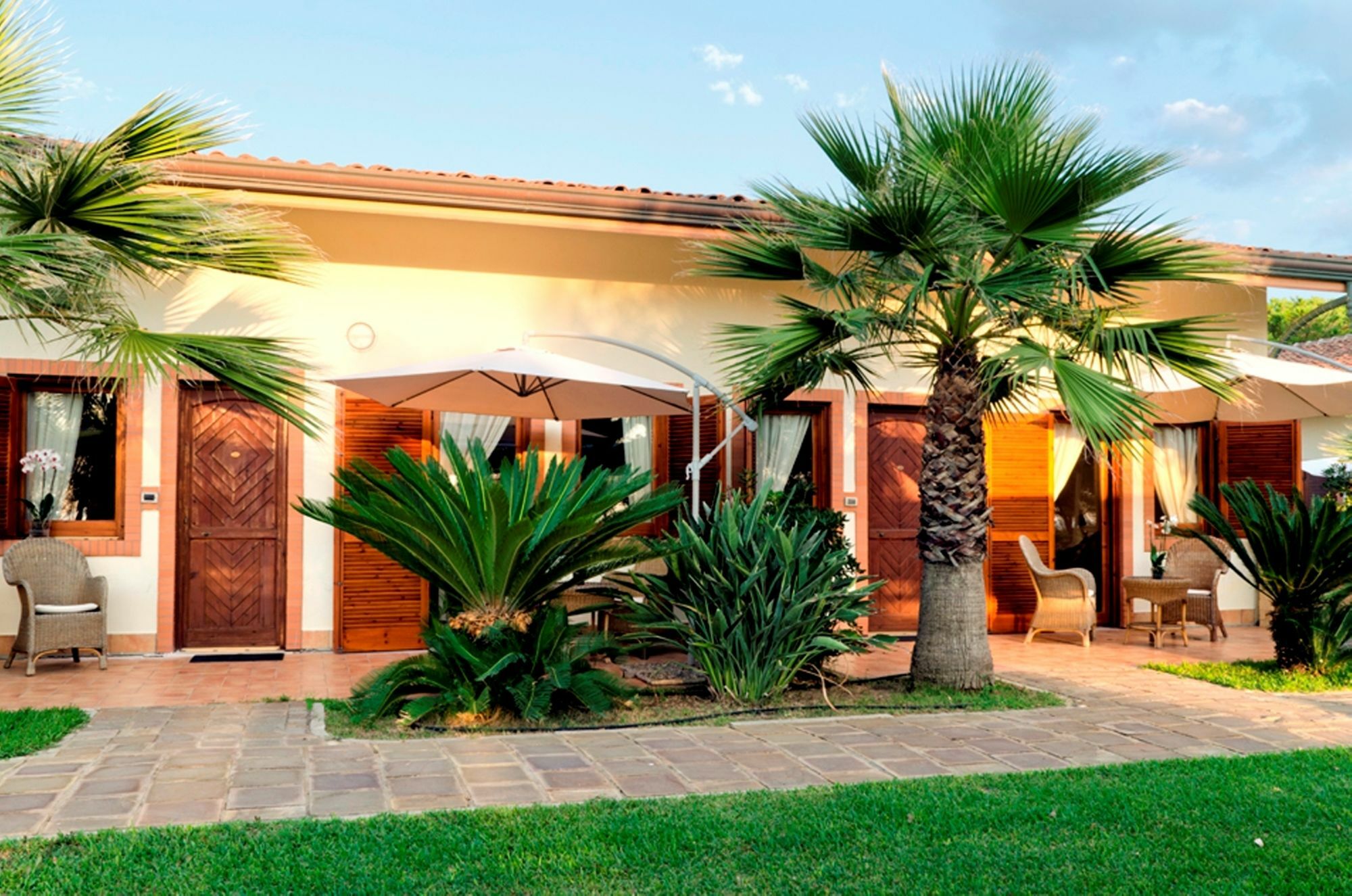 Paestum Inn Beach Resort מראה חיצוני תמונה